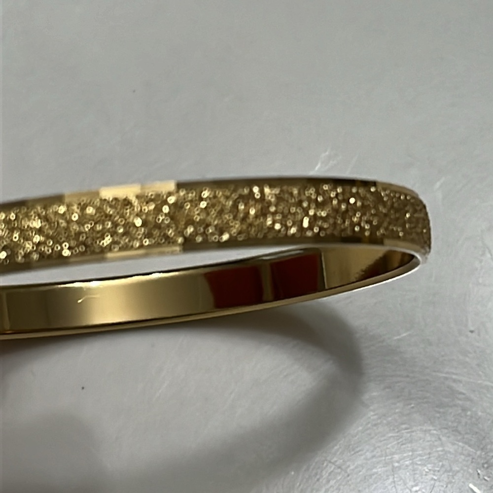 MONET vintage gold tone bangle bracelet. Solid. Exc condition. Beautiful sparkle - Picture 6 of 6